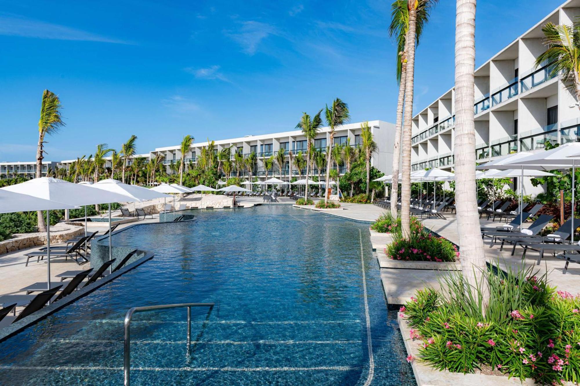Hilton Tulum Riviera Maya All-Inclusive Resort Exterior photo